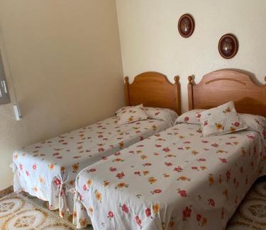 Cullera Villa | Beachfront Villa Margaret in Cullera Marenyet - Ocean Views
