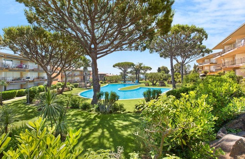 Calella de Palafrugell Apartment | 1I 23 - Cozy apartment with pool near the beach of Calella de Palafrugell