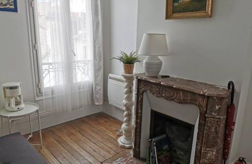 Saint-Germain-en-Laye Apartment | Welcoming Wei&Pei Apartment Near RER in St Germain En Laye