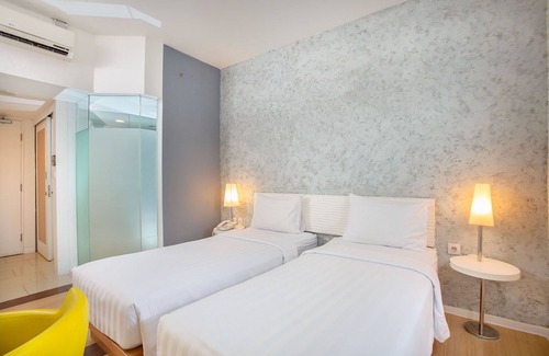 Kelapa Gading Barat Hotel | Comfortable Stay at 1O1 URBAN Jakarta Kelapa Gading