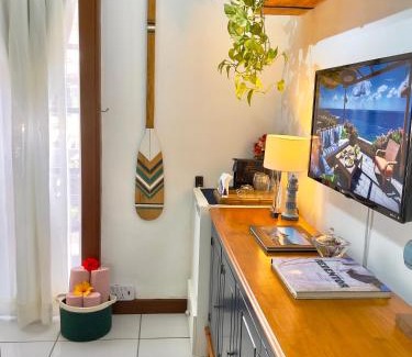 Downtown Buzios House | Cozy Ocean View Room for 2 in Búzios - Guest Rated 10/10