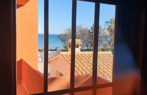 Cullera Apartment | Seaside Retreat: 1st Floor Apartment with Spa Access