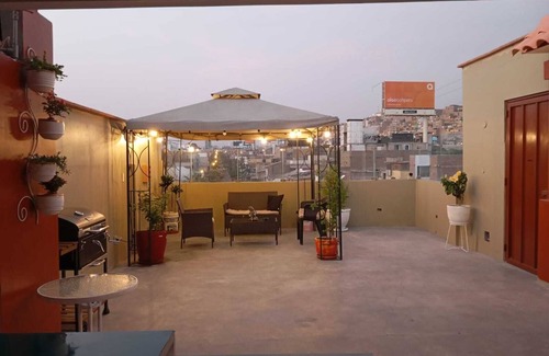 Santiago de Surco Apartment | Convenient Stay in Surco with Spa & Hot Tub Access