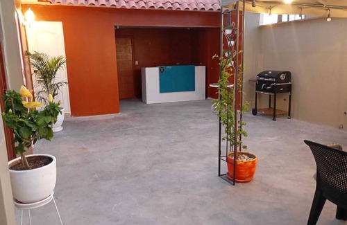 Santiago de Surco Apartment | Convenient Stay in Surco with Spa & Hot Tub Access