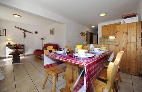 Le Bettaix Apartment | Relaxing Retreat with Sauna and Balcony in Les Menuires