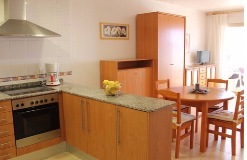 Peniscola Apartment | Stylish Oceanfront Apartment for 4 with Top Amenities