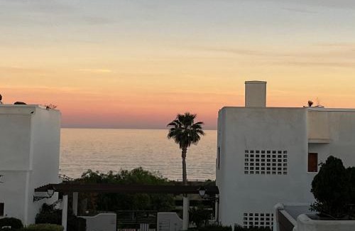 Mar de Pulpi Apartment | Beachfront Bliss in Mar de Pulpi with Family-Friendly Pool