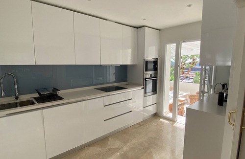 San Roque Apartment | Cozy First Floor Apartment with Garden and Ocean Views