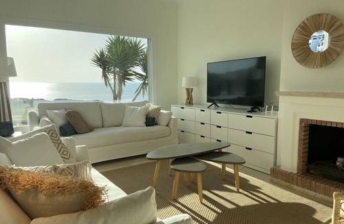 San Roque Apartment | Cozy First Floor Apartment with Garden and Ocean Views