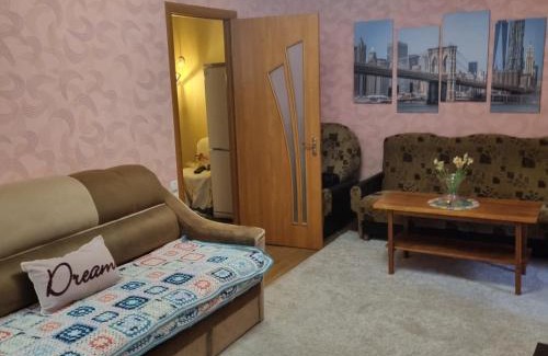 Kremenchuk Apartment | Cozy 2-Bedroom Apartments on Sofievskaya Street