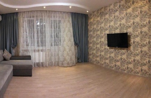 Krasnodar Apartment | Cozy Oasis on Sormovskaya Street with Breakfast Included