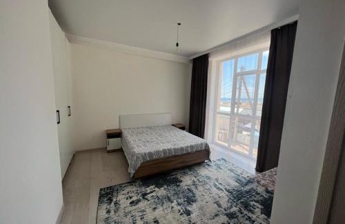 Cholpon-Ata Apartment | 2х-комнатная Квартира Взморье Резорт Первая линия с видом на озеро