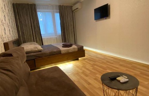 Krivoy Rog Apartment | Comfortable 2-Room Apartment Near Metro & Shopping