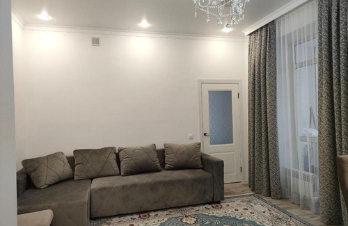 Yesil District Apartment | Stylish 2-Bedroom Apartment at ЖК Варшава - Guest Rated 10/10