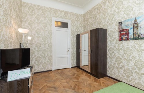 Smol'Ninskoe Apartment | Cozy 2-Bedroom Apartment in Historic St. Petersburg