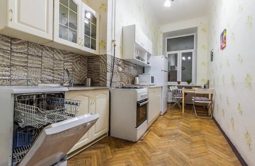 Smol'Ninskoe Apartment | Cozy 2-Bedroom Apartment in Historic St. Petersburg