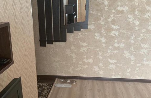 Mariupol Apartment | Exceptional 2-Bedroom Studio in Central District