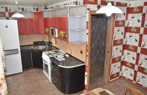 Kokshetau Apartment | Cozy 2-Bedroom Apartments at Gabdullina 46a for Families