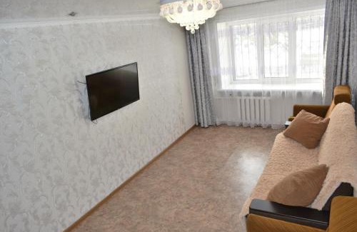 Kokshetau Apartment | Cozy 2-Bedroom Apartments at Gabdullina 46a for Families