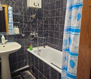 Kremenchuk Apartment | Cozy 2-Room Apartments on Pushkin Boulevard for Families