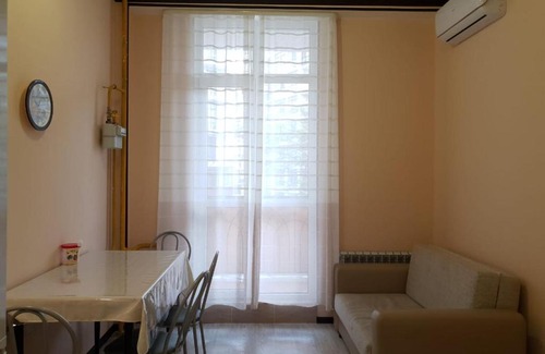 Gelendzhik Apartment | Elegant 2-Bedroom Apartment in ЖК Черноморский, Pet Friendly