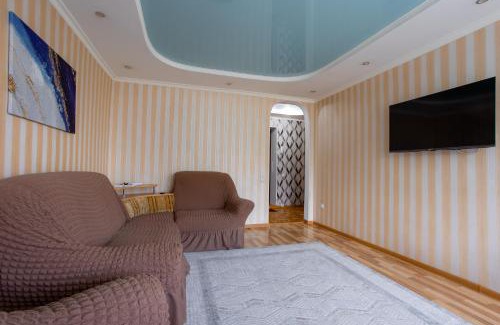 Kostanay Apartment | Cozy 2-Bedroom Apartment in Central Kazybaeva Street