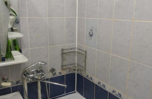 Yelets Apartment | Stylish 2-Room Apartment - Pet Friendly & Highly Rated