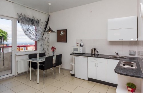 Petrozavodsk Apartment | Stylish 2-Bedroom Apartment with Unique City Views
