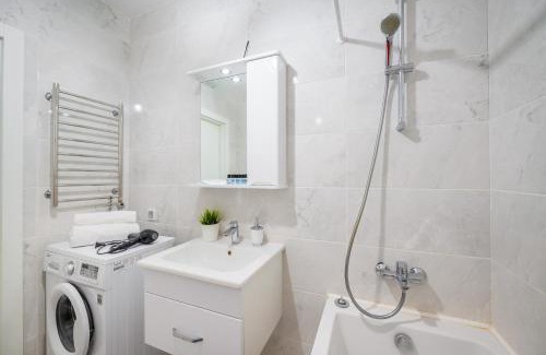 Almaty Apartment | Top-Rated 2-Bedroom Apartment in ЖК Абая 130, Pet Friendly