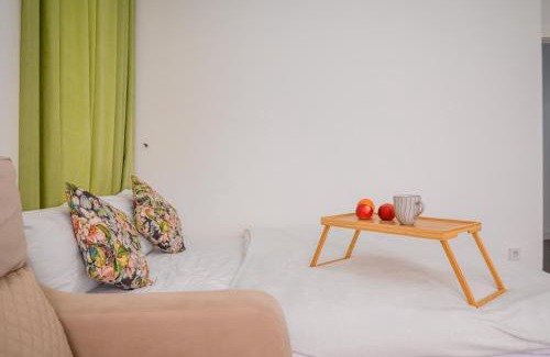 Almaty Apartment | Top-Rated 2-Bedroom Apartment in ЖК Абая 130, Pet Friendly