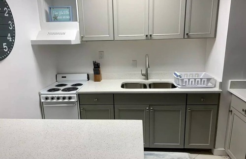 East Ocean Ave Apartment | Coastal Town Oasis: Pet-Friendly Retreat Moments from Beach