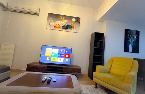 Basaksehir Apartment | Modern Residence in Medikule: Ideal for Families with Breakfast