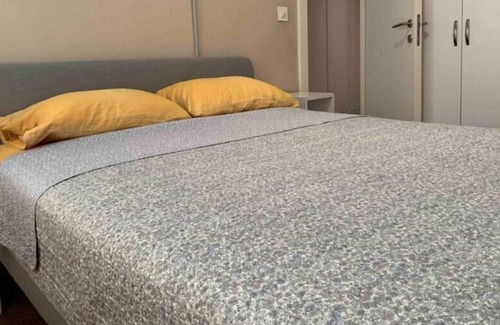 Zeytinburnu Apartment | Cozy Getaway: Kids Welcome & Breakfast Included