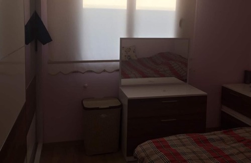 Ortakentyahsi Belediyesi House | Family-Friendly 2+1 Apartment with a Generous Balcony