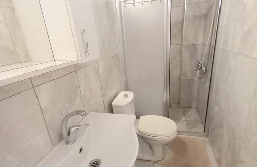 Elmali Apartment | Convenient 2+1 Apartment with Elevator in Prime Location