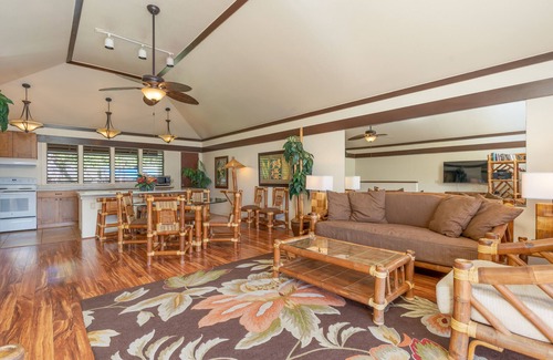 Poipu Condo | Ocean View Paradise: Kiahuna Beach Condo with Pool & Gym