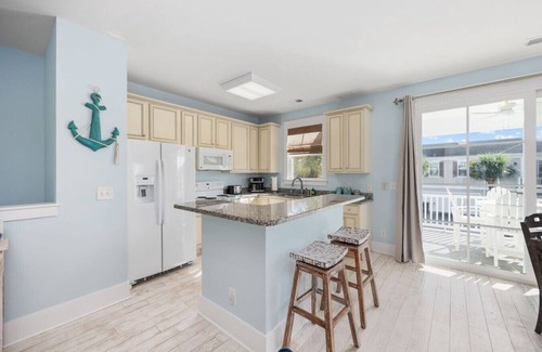 Windy Hill House | Relaxing 2/2 Townhome at North Beach Resort with Pools