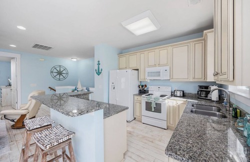 Windy Hill House | Relaxing 2/2 Townhome at North Beach Resort with Pools