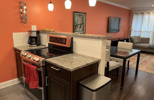 Barton Hills Apartment | Inviting 2/2 Just Steps from Barton Springs & Zilker Park