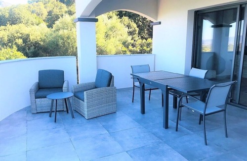 Eccica-Suarella Cottage | Cozy Gite with Pool and Ocean Views Near Porticcio