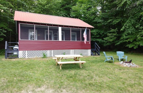 Chestertown Cottage | Family-Friendly Waterfront Retreat at Loon Lake: 9.6/10 Rated