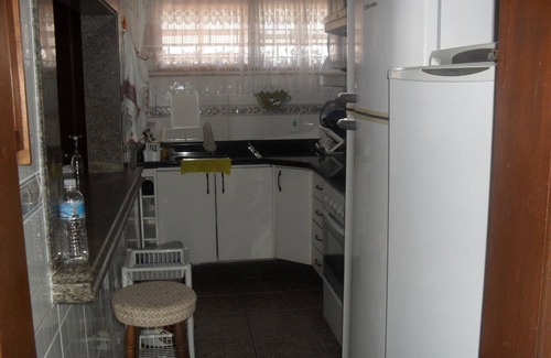 Braga Apartment | Ideal Oceanfront Retreat: 2 Air-Conditioned Rooms for 8