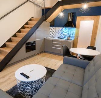 Loucna nad Desnou Apartment | Family-Friendly Getaway at Apartmán na Faře mezonet
