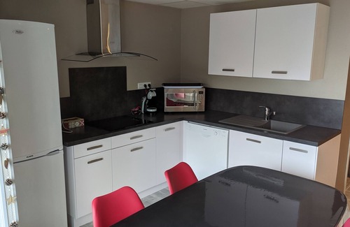 Le Tholy House | Comfortable Apartment in Tholy Village: Family-Friendly Stay