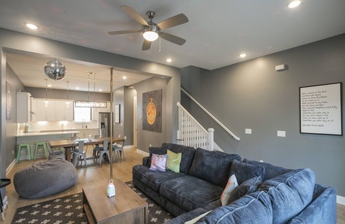 North Nashville House | Ideal BACH PADS with Pool Table & Easy Downtown Access