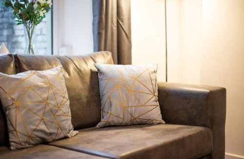 Port Talbot Apartment | Family-Friendly Getaway at Talbot Steel Hotel!