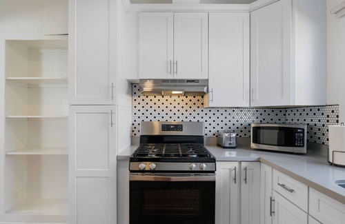 Westmont Apartment | 2 Baths > Easy Access to Fairplex & Colleges > Fast WiFi
