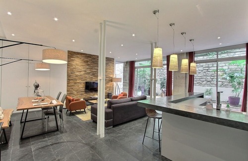 Saint-Germain-des-Pres Apartment | Elegant 2 BD Apartment with Terrace Near St. Germain