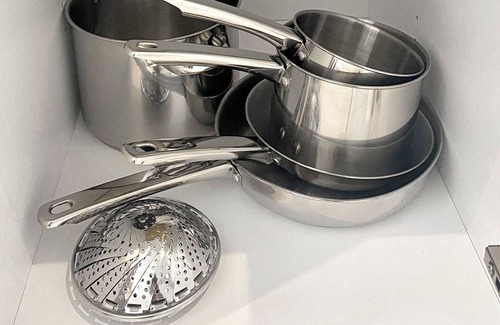 Lindbergh Apartment | Comfortable 2-Bedroom Oasis with Pool and Full Kitchen