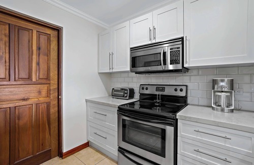 Playa Flamingo Apartment | Escape to Ocean-View Condo with Pool, Steps from Beach